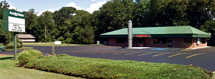 Family Video - Holland - 369 136Th Ave (newer photo)